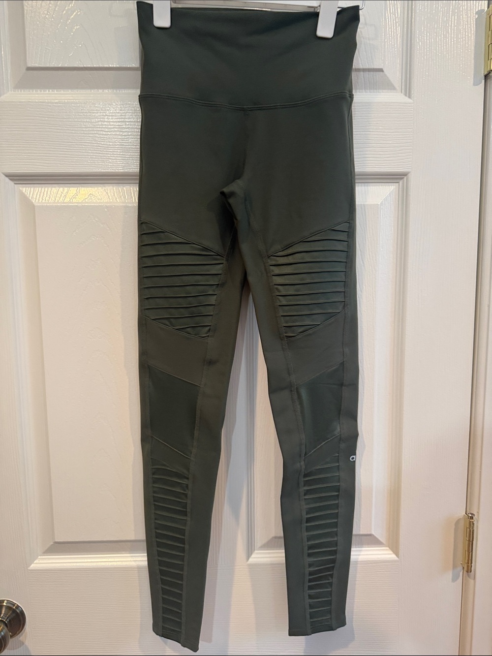 ALO Yoga Olive Green Moto Ribbed Leggings